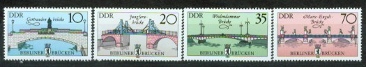 4a-2975.jpg (23818 Byte)
